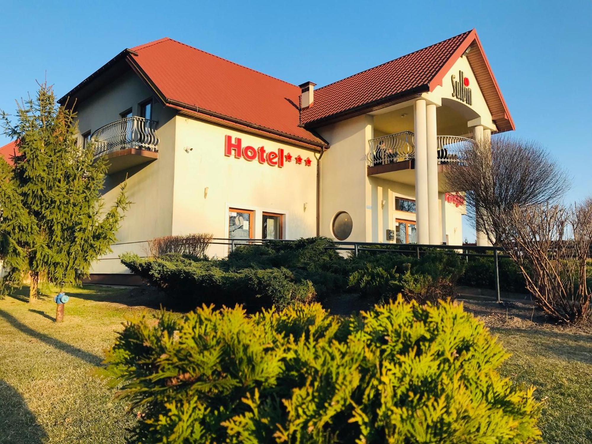 Hotel Sulbin Гарволин Экстерьер фото