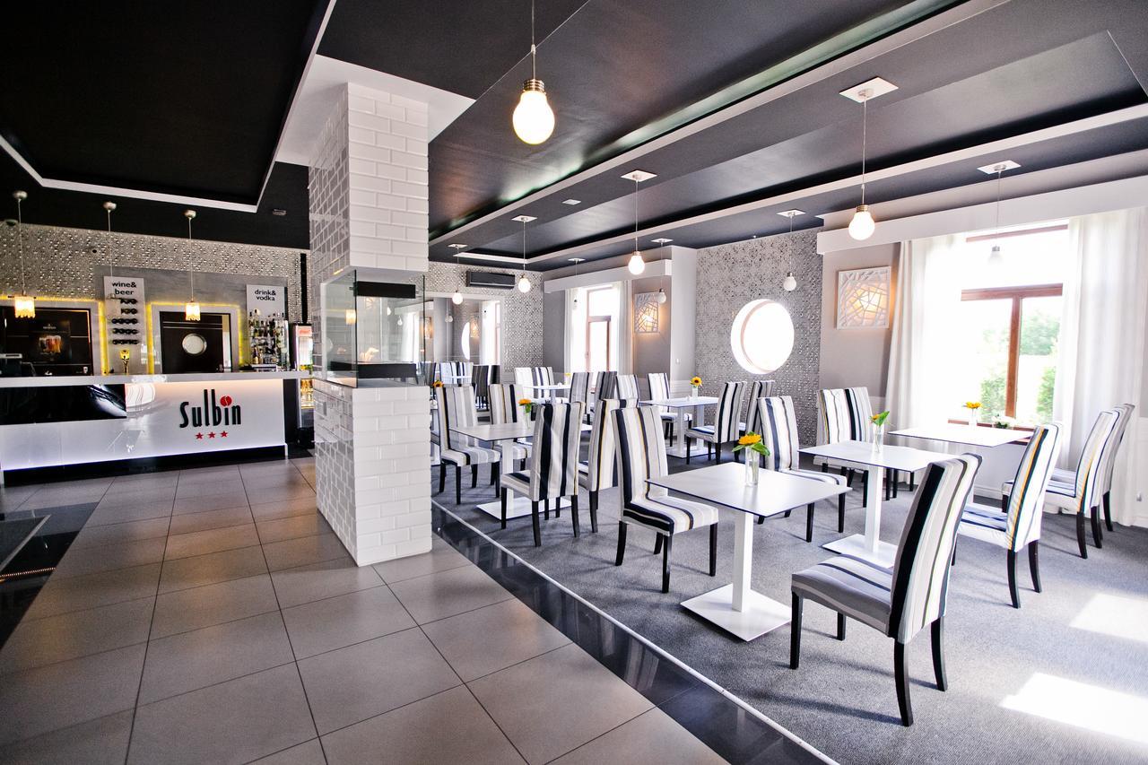 Hotel Sulbin Гарволин Экстерьер фото